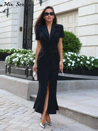 Victoria - Vestido Largo Elegante con Cuello Solapa y Abertura