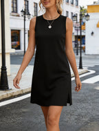 Noir - Vestido Mini Negro sin Mangas con Abertura Lateral